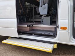 MERCEDES-BENZ Sprinter Lord Comfort 12 Sitzer In Stock