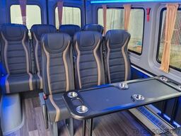 MERCEDES-BENZ Sprinter Lord Comfort 12 Sitzer In Stock