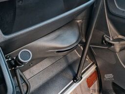 MERCEDES-BENZ 519  Allrad 4 x 4 Vorlauffahrzeug  GSR2