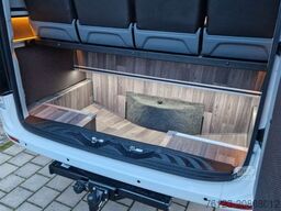 MERCEDES-BENZ 519 Allrad 4 x 4 Vorlauffahrzeug GSR2