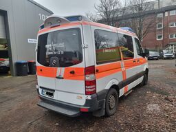 Mercedes-Benz Sprinter Krankenwagen Rettungswagen