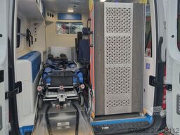 Mercedes-Benz Sprinter Krankenwagen Rettungswagen