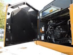 Liebherr R930