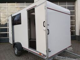 trailershop Camper Verlängerung Anhänger isoliert Fenster Tür