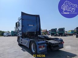 Mercedes-Benz Actros 1853