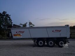Fliegl ASS 372 Thermomulde mit Abschiebetechnik