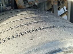 Scania P114-340 8x2*6 - Livestock 1 deck / Cattle - 3x...