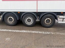 KLC Walkingfloor / Schubbodenauflieger