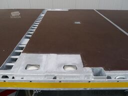 Fliegl SDS 390 Plateau mit Verriegelung+Rungen