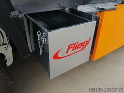Fliegl SDS 390 Plateau mit Verriegelung+Rungen