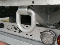 Fliegl SDS 390 Plateau mit Verriegelung+Rungen