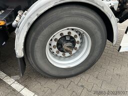 Renders Euro 800 / Container 20 - 30 - 40 - 45 ft / Dru...