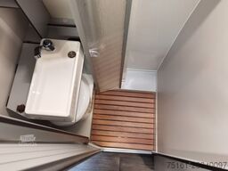 KARMANN DEXTER 560 / 170PS - 4x4 / SOLAR & MARKISE & ALU