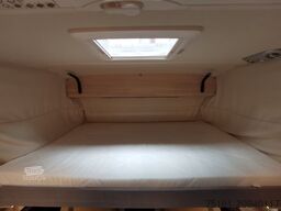 EURAMOBIL INTEGRA LINE 720 EB /-2026- /8G-180PS/PLUS-PAKET