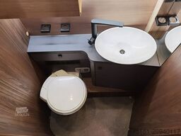 EURAMOBIL INTEGRA LINE 720 EB /-2026- /8G-180PS/PLUS-PAKET