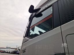 Iveco S-WAY