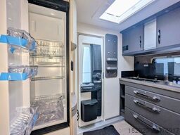 HOBBY De Luxe 460 SFf 1,5 T AUFL.,DUSCHAUSSTATTUNG