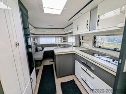 HOBBY Excellent 560 CFe FUßBODENERWÄRMUNG, AUFLASTUNG