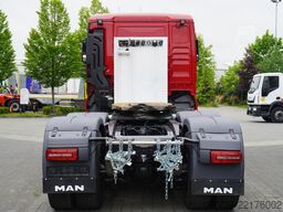 MAN TGX 33.640 6x4 tractor unit / GVM 70 t