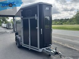 Ifor Williams Pferdeanhänger HB511 XXL mit Frontrampe 2,7t