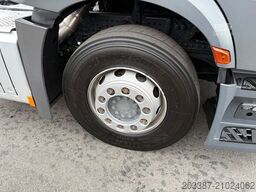 MERCEDES-BENZ Actros 1843 / Retarder / L StreamSpace