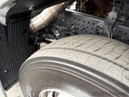 MERCEDES-BENZ Actros 1843 / Retarder / L StreamSpace