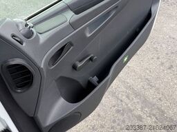 MERCEDES-BENZ Atego 821/ mit Heizfunktion, isoliert/ 3-Sitzer