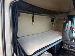 MERCEDES-BENZ Actros 1846 / Retarder / Schubboden