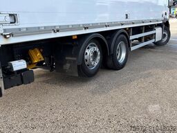 Mercedes-Benz Antos 2543