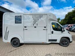 OPEL Movano AKX 3 Sitzer Haras  Automatik