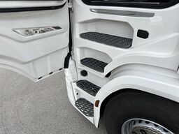 SCANIA 590S FULL PNEUMATIC