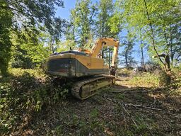 hyundai robex 210