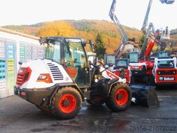 Bobcat Kompakt-Radlader L 85 4x4 Schaufel Gabel