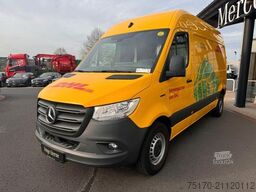 Mercedes-Benz eSprinter 312 DHL Regal KEP-Ausbau