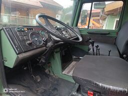 Mercedes-Benz Unimog 427/10