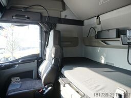 MAN TGX 33.580 6×4 tractor unit + trailer