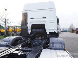 MAN TGS 35.420 8x2 / Chassis 6.4 m