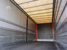Mercedes-Benz Actros 2545 6×2 MP5 / FULL ADR / Curtain
