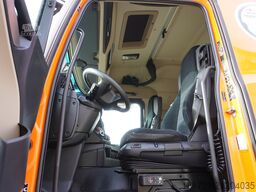 Mercedes-Benz Actros 2545 6×2 MP5 / FULL ADR / Curtain