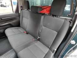 TOYOTA Hilux Double Cab Duty 4x4