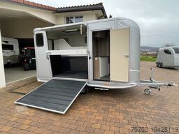  Steinsberger Anka 2 Pferdeanhänger mit Wohnung