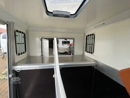  Steinsberger Anka 2 Pferdeanhänger mit Wohnung