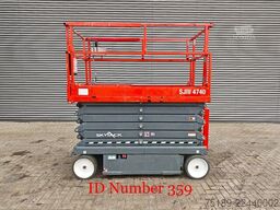 Skyjack SJIII 4740 Full Electric 2 Pieces!