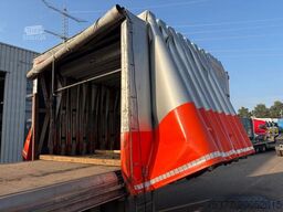Nooteboom Ausschiebbar , extendable:  795 cm, lenght 1330...