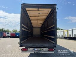 Schmitz Cargobull Curtainsider Mega