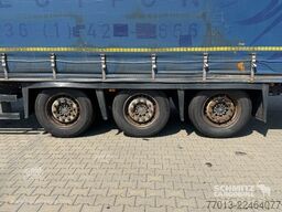 Schmitz Cargobull Curtainsider Mega