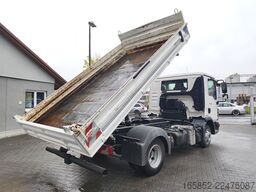 MAN TGL 8.220
