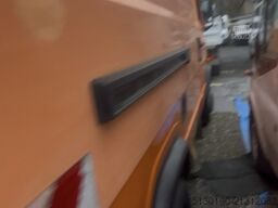 Mercedes-Benz 709  Hoch Lang , Arbeitsbuhne, 117500 Km