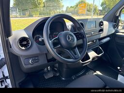 MERCEDES-BENZ Sprinter 319 4x4/SCHWINGSITZ/KAMERA/AHK3,50TO