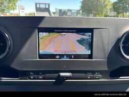MERCEDES-BENZ Sprinter 319 4x4/SCHWINGSITZ/KAMERA/AHK3,50TO